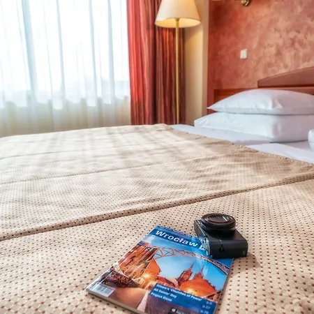 Hp Park Plaza Hotel 4*