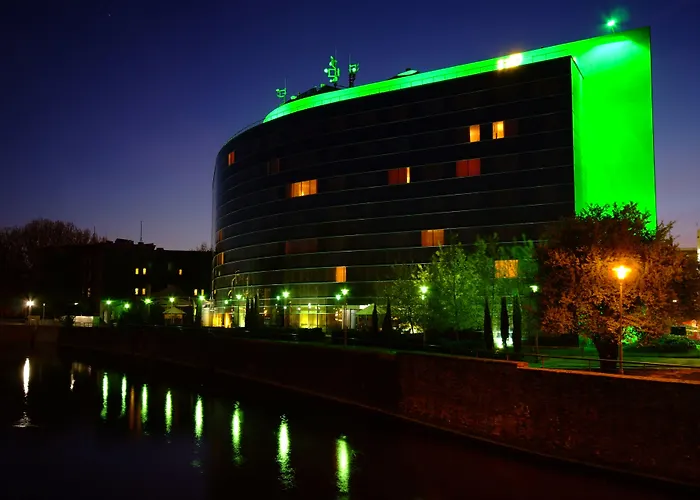 Otel Hp Park Plaza 4*