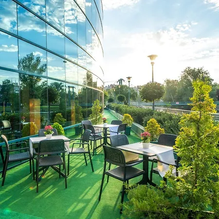 Szálloda Hp Park Plaza