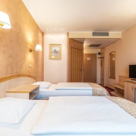 Szálloda Hp Park Plaza 4*