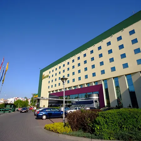 Hp Park Plaza Hotel