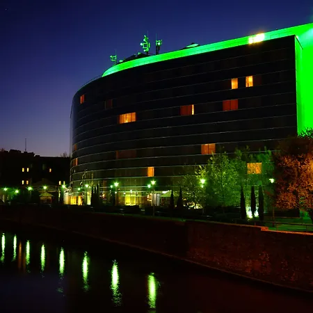 호텔 Hp 파크 플라자 4*