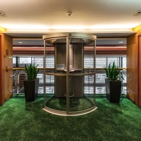 Otel Hp Park Plaza 4*