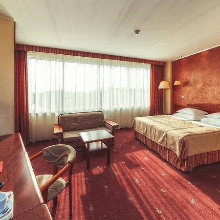 Hotel Hp Park Plaza
