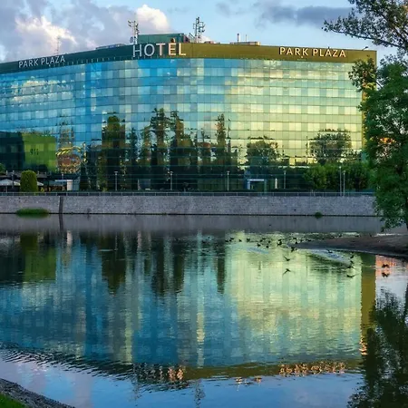 Hp Park Plaza 4*