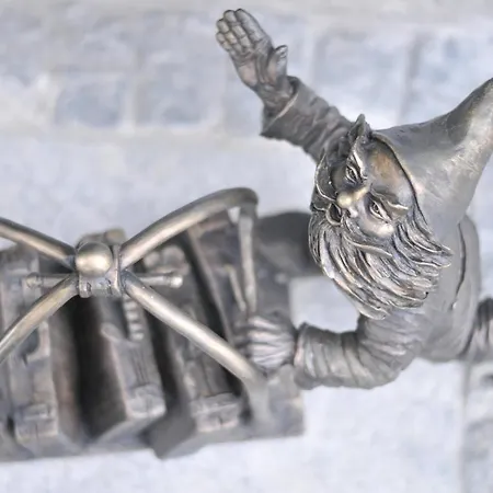 Hp Park Plaza Hotel 4*