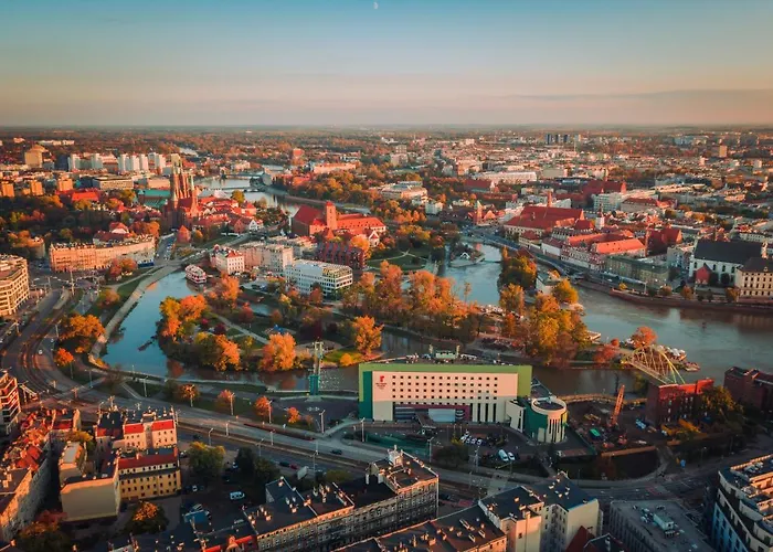 Hp公园广场酒店