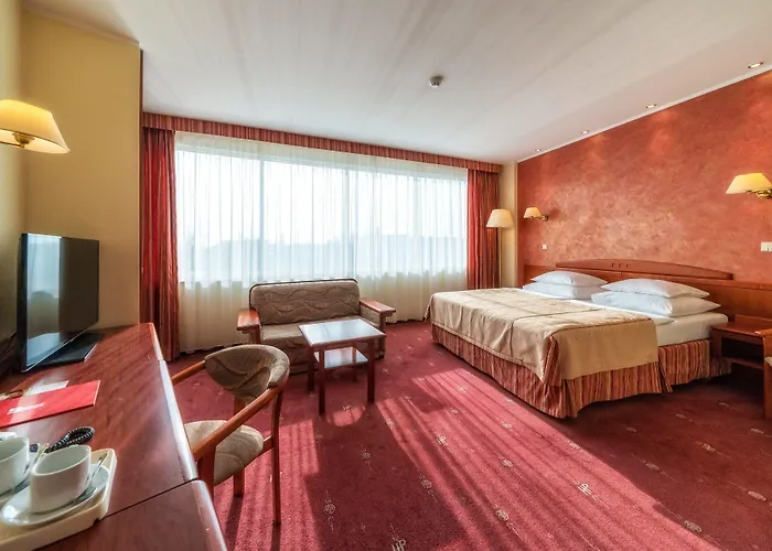 Hp Park Plaza Vratislav