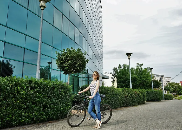 Hp公园广场酒店 酒店 4*